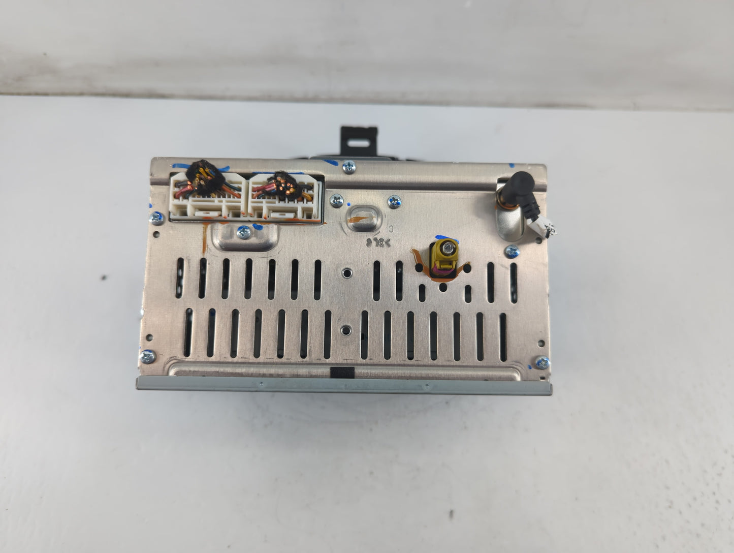 2014-2016 Hyundai Elantra Radio AM FM Cd Player Receiver Replacement P/N:96170-3X156GU Fits Fits 2014 2015 2016 OEM Used Auto Parts - Oemusedautoparts1.com