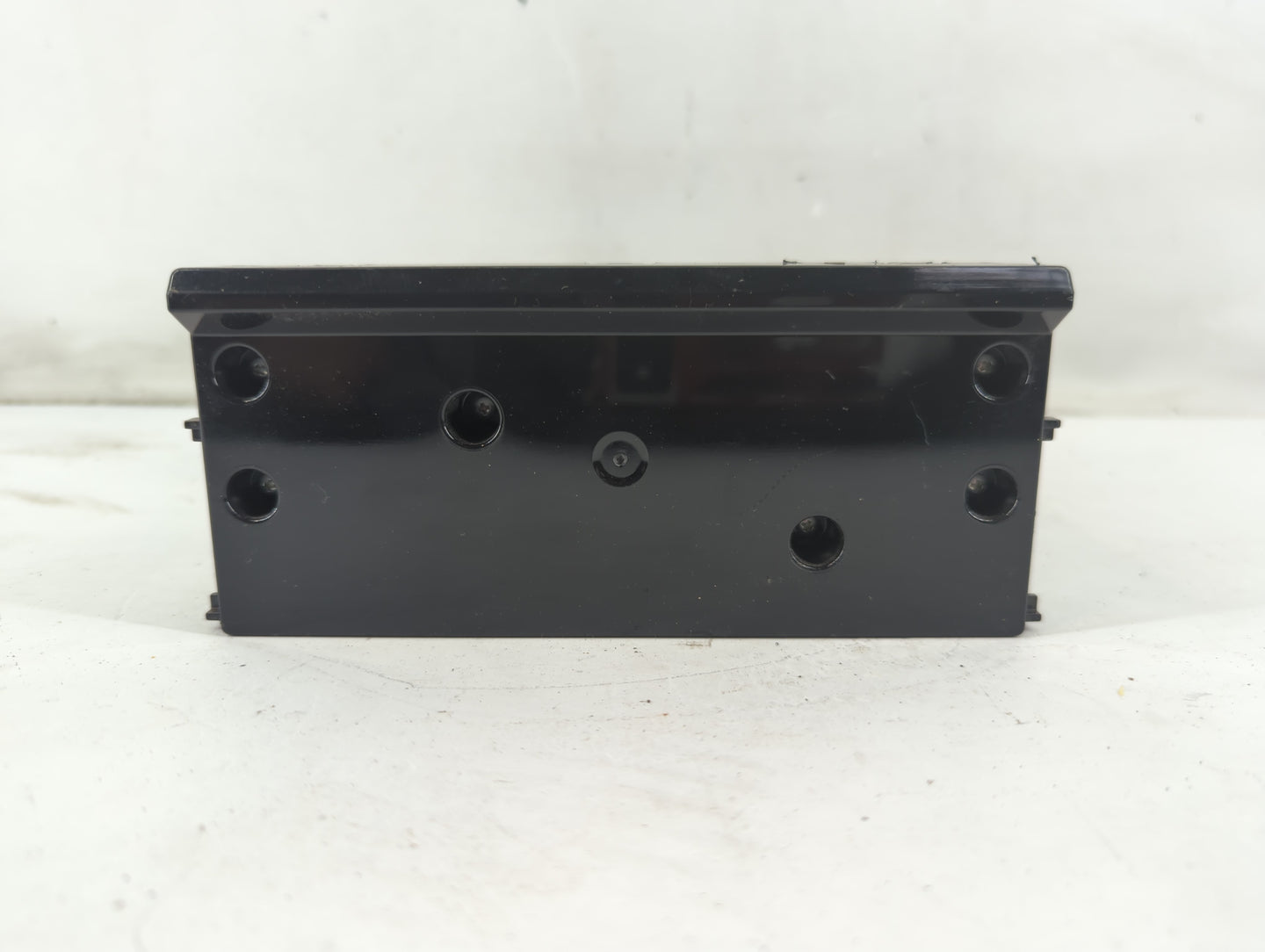 2017 Honda Cr-V Radio AM FM Cd Player Receiver Replacement P/N:9737Y214 Fits OEM Used Auto Parts - Oemusedautoparts1.com