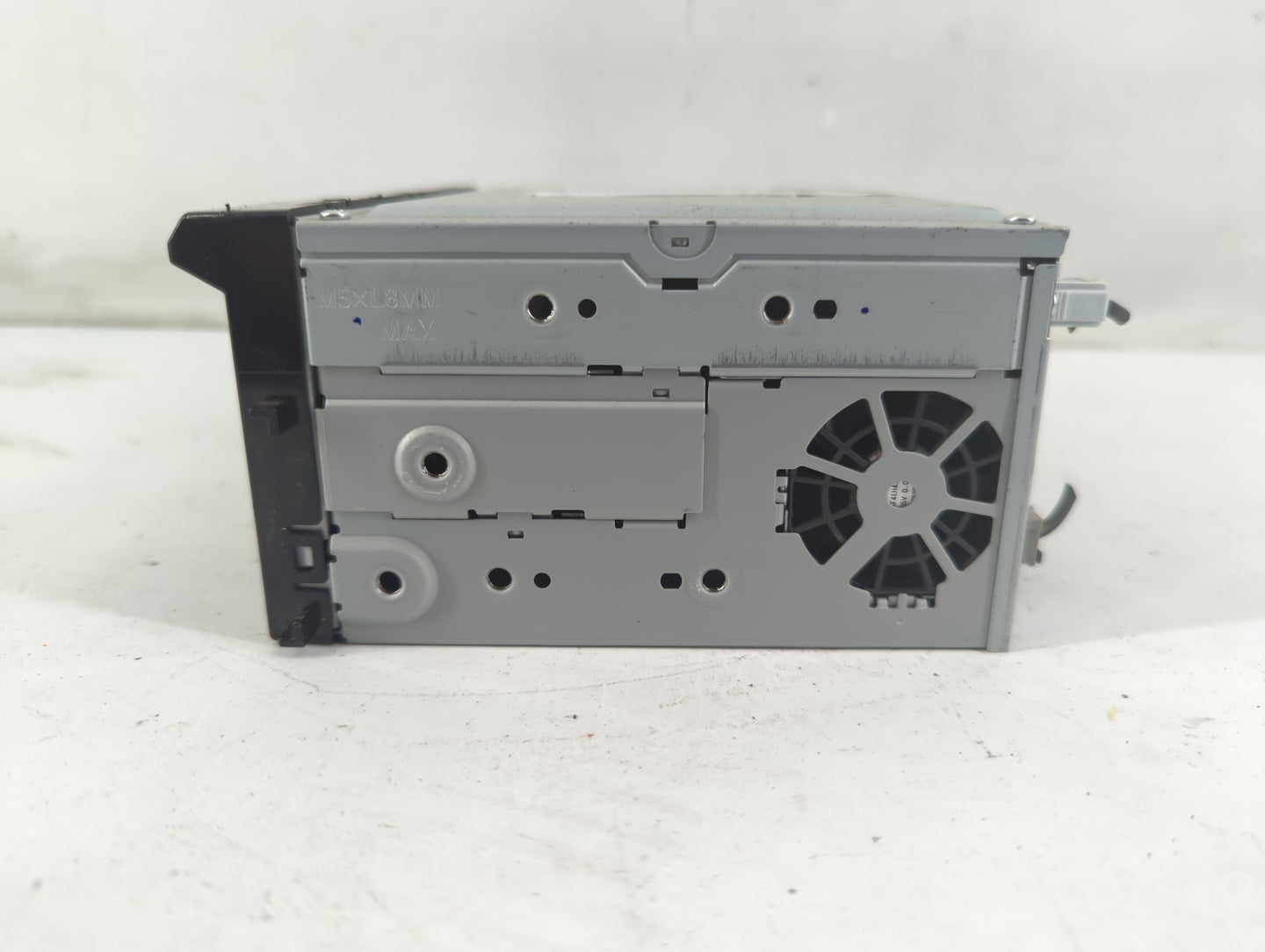 2017 Honda Cr-V Radio AM FM Cd Player Receiver Replacement P/N:9737Y214 Fits OEM Used Auto Parts - Oemusedautoparts1.com