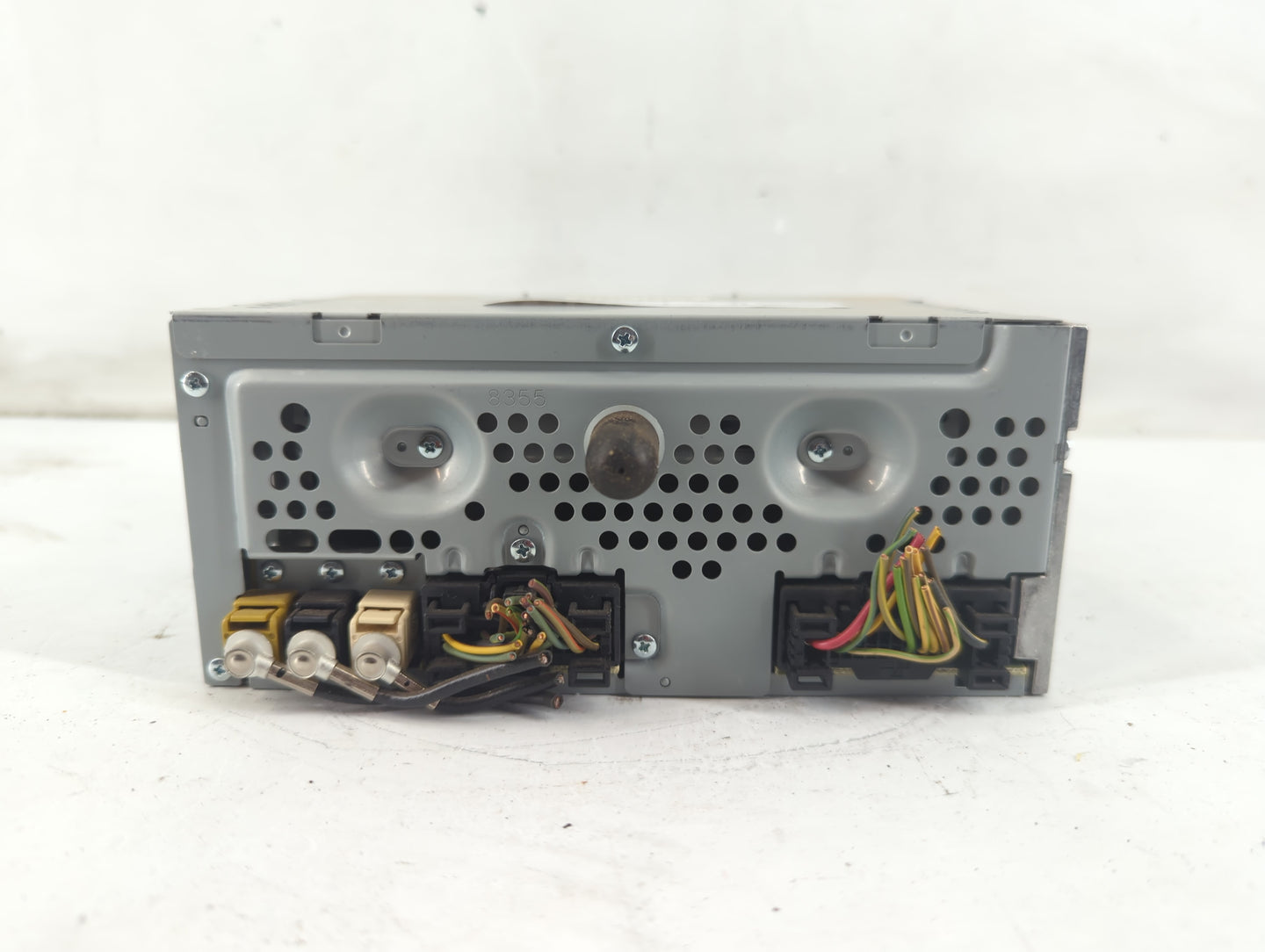 2017-2018 Lincoln Mkc Radio AM FM Cd Player Receiver Replacement Fits Fits 2017 2018 OEM Used Auto Parts - Oemusedautoparts1.com