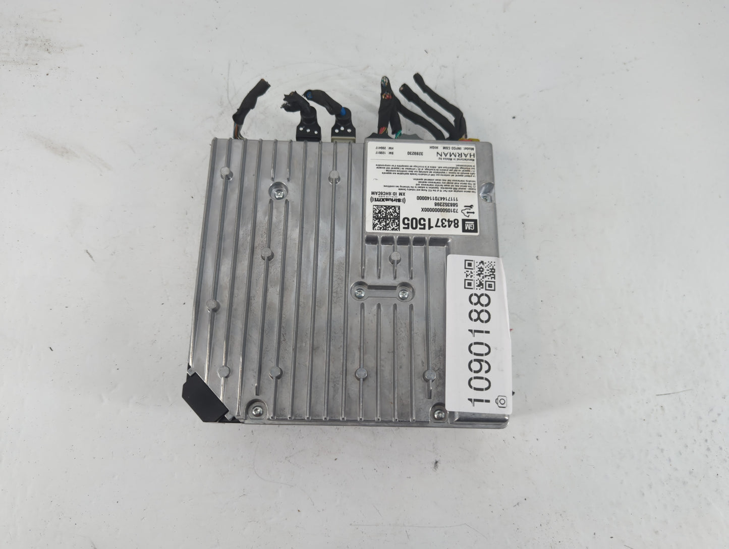 2018 Cadillac Ats Radio AM FM Cd Player Receiver Replacement P/N:84371505 Fits OEM Used Auto Parts - Oemusedautoparts1.com