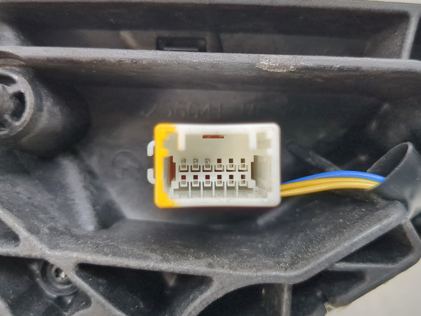 2019-2022 Kia Forte Side Mirror Replacement Driver Left View Door Mirror P/N:E90411761 Fits Fits 2019 2020 2021 2022 OEM Used Auto Parts