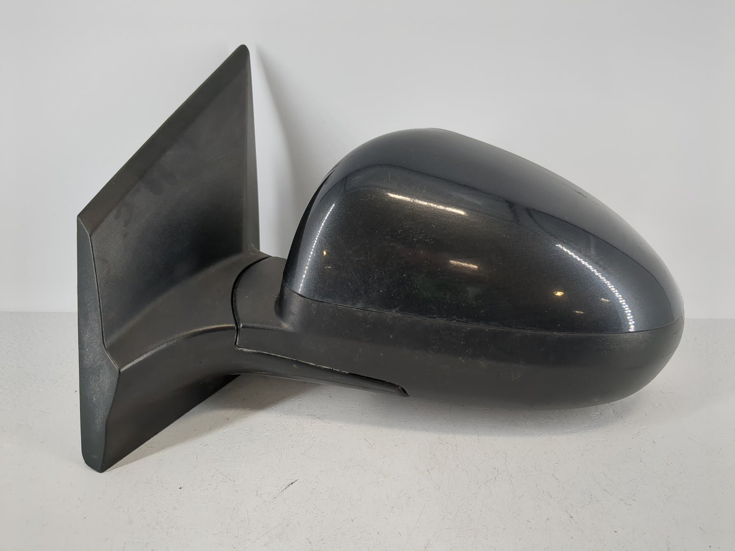 2013-2014 Chevrolet Sonic Side Mirror Replacement Driver Left View Door Mirror Fits Fits 2013 2014 OEM Used Auto Parts - Oemusedautoparts1.com