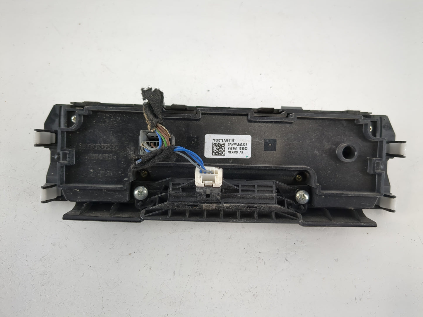 2019-2021 Honda Civic Climate Control Module Temperature AC/Heater Replacement P/N:79600TBAA911M1 Fits Fits 2019 2020 2021 OEM Used Auto Parts