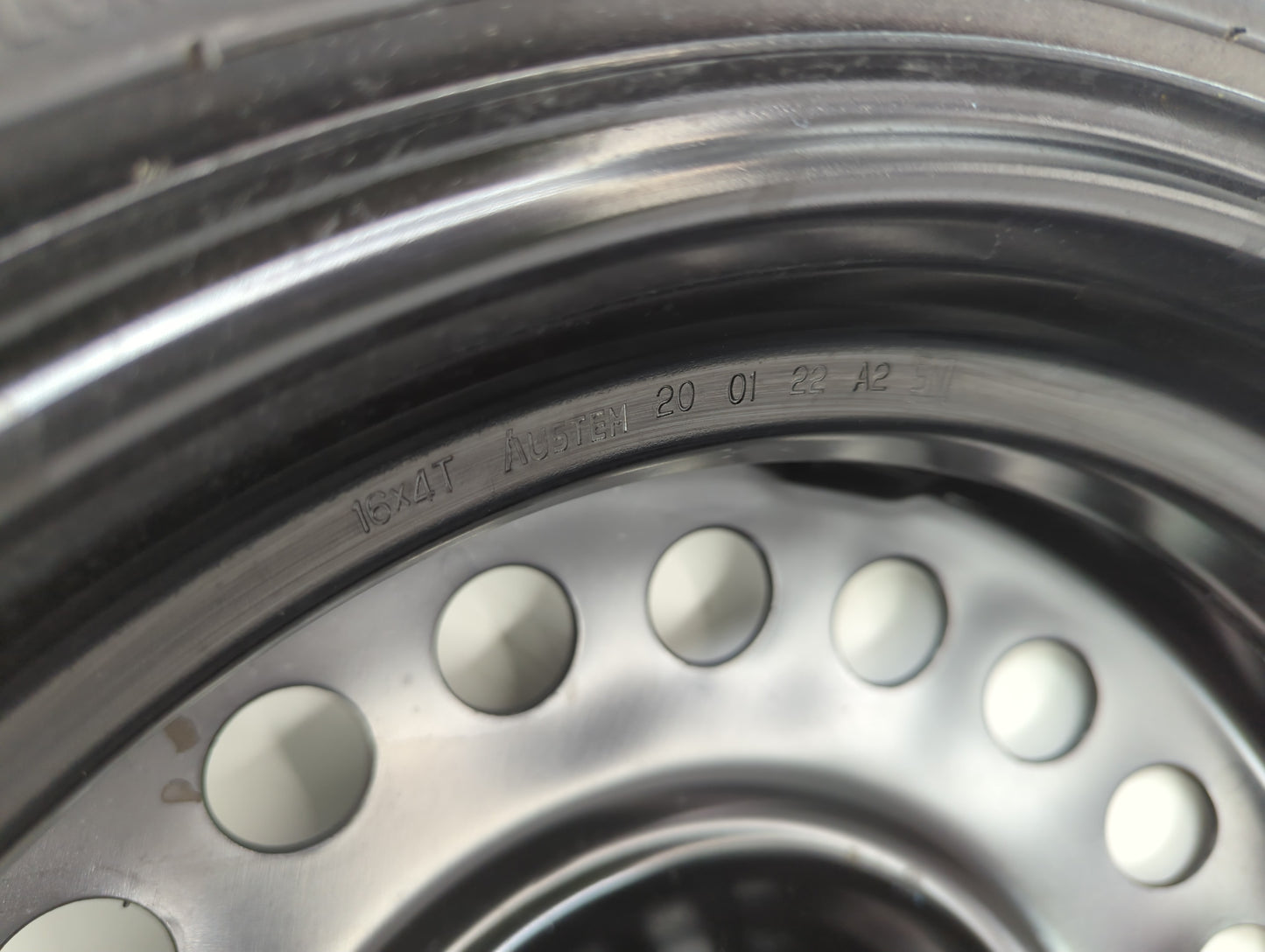 2019-2022 Chevrolet Trax Spare Donut Tire Wheel Rim Oem