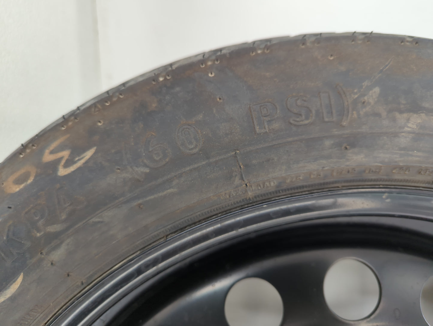 2019-2022 Chrysler 300 Spare Donut Tire Wheel Rim Oem