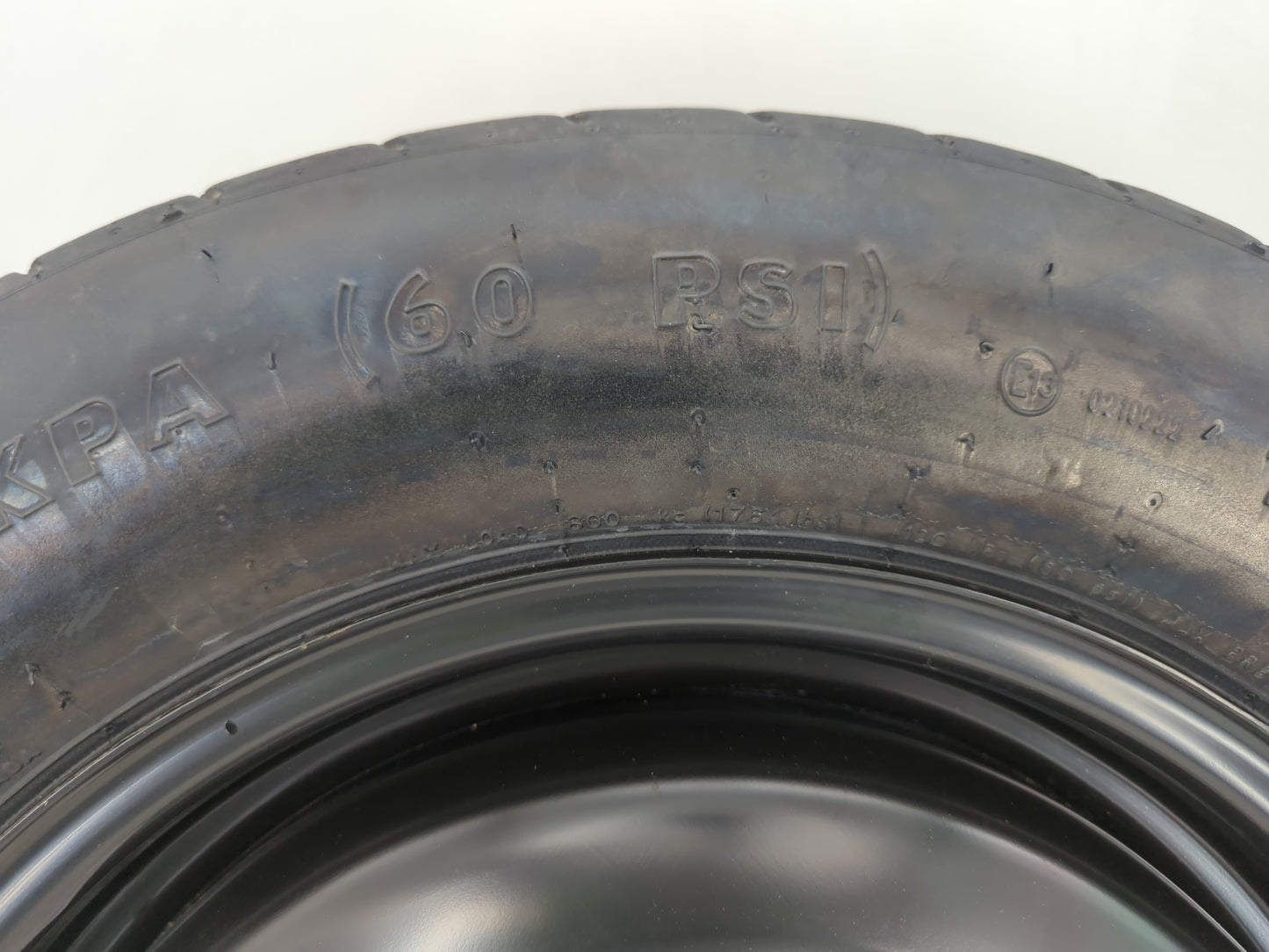 2011-2014 Chrysler 200 Spare Donut Tire Wheel Rim Oem