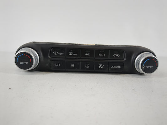 2022 Kia Stinger Climate Control Module Temperature AC/Heater Replacement P/N:97250-J5000 Fits OEM Used Auto Parts