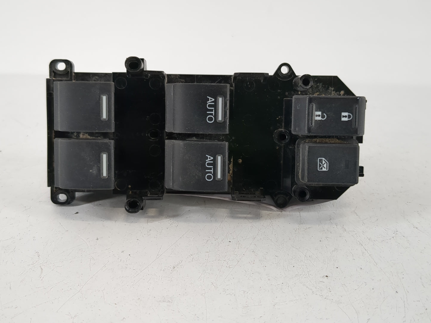 2019-2022 Honda Passport Master Power Window Switch Replacement Driver Side Left P/N:35750TG7A012M1 Fits Fits 2019 2020 2021 2022 OEM Used Auto Parts