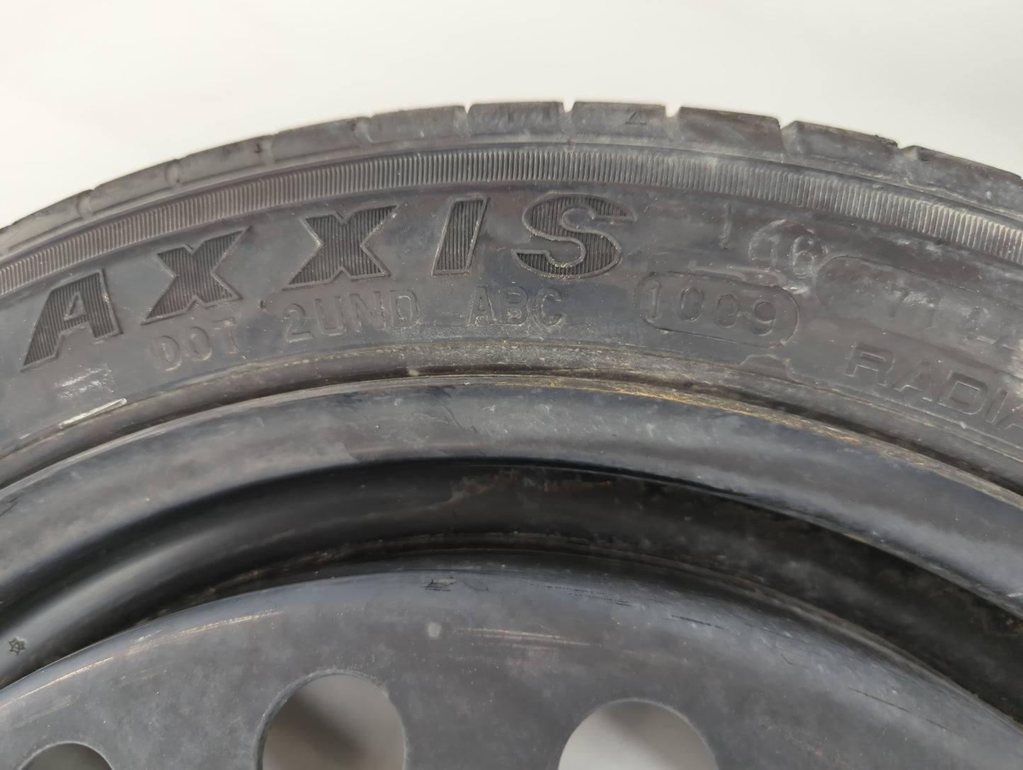 2010-2016 Buick Lacrosse Spare Donut Tire Wheel Rim Oem