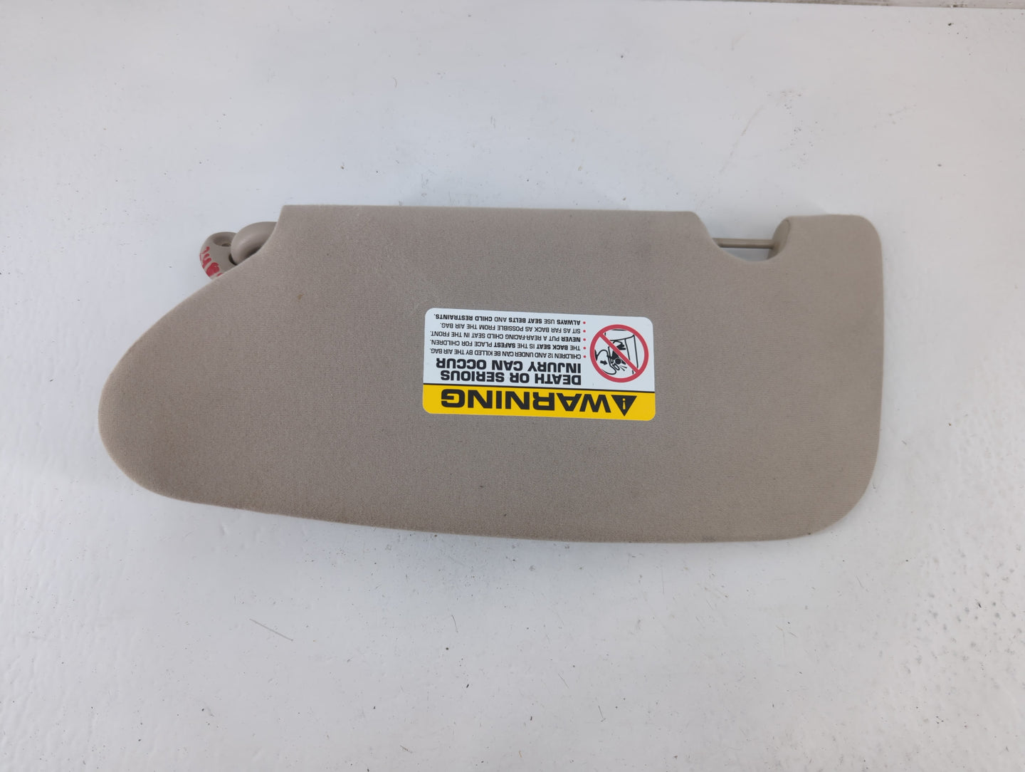 2003-2005 Chrysler Pt Cruiser Sun Visor Shade Replacement Passenger Right Mirror Fits Fits 2003 2004 2005 OEM Used Auto Parts - Oemusedautoparts1.com