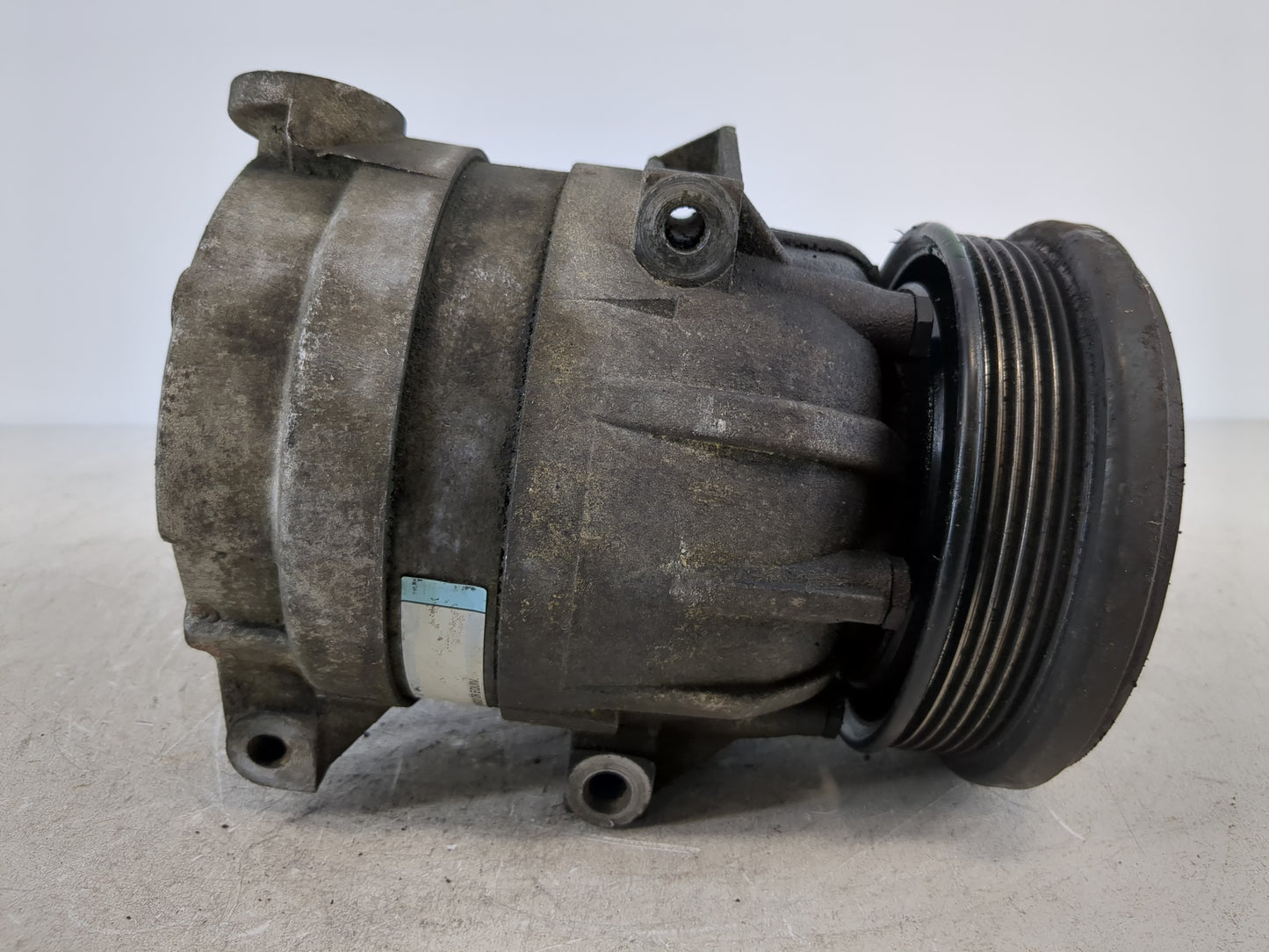 1998-2002 Chevrolet Prizm Air Conditioning A/c Ac Compressor Oem