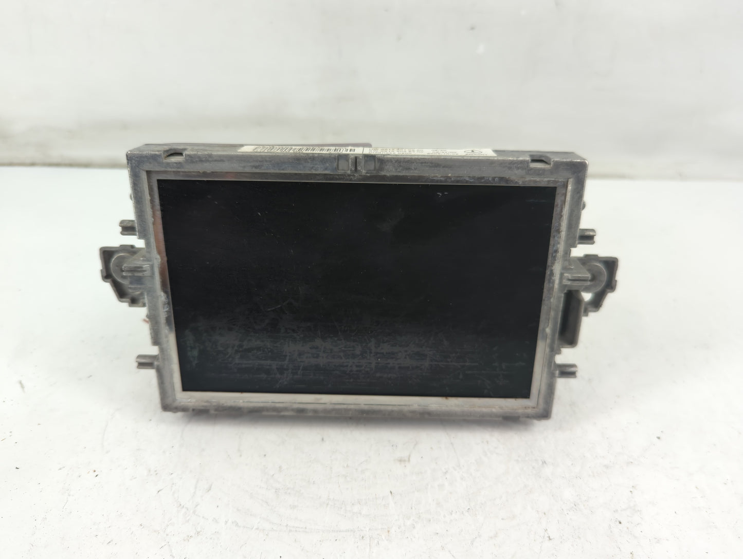 2010-2011 Mercedes-benz E350 Information Display Screen - Oemusedautoparts1.com