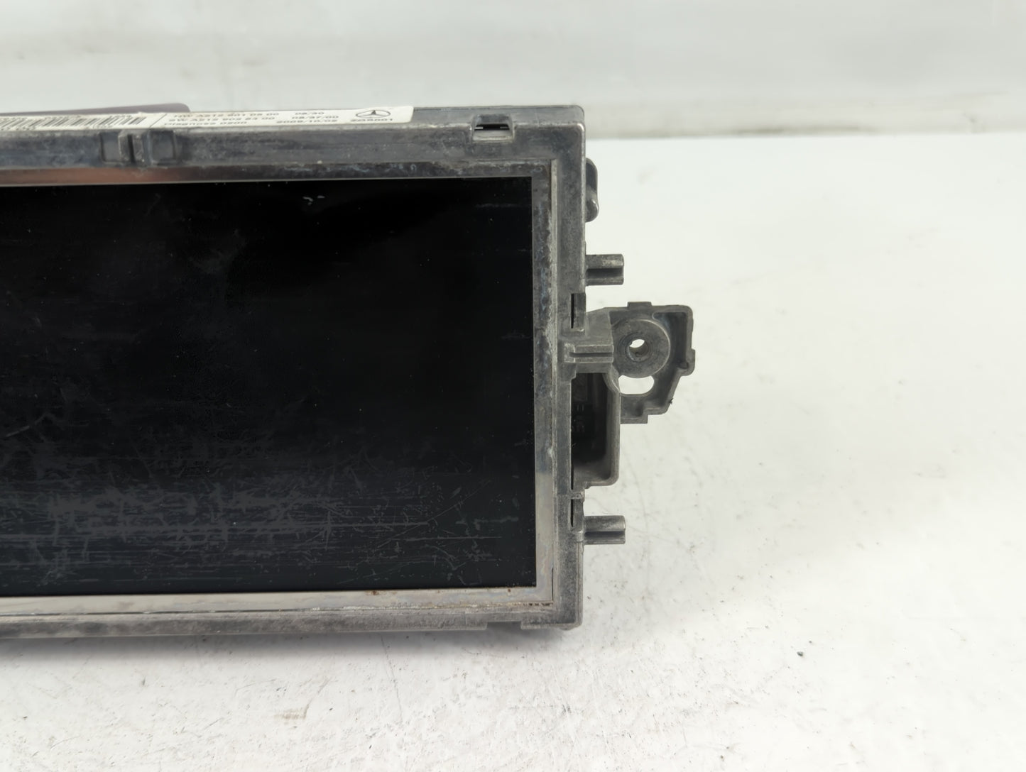 2010-2011 Mercedes-benz E350 Information Display Screen - Oemusedautoparts1.com