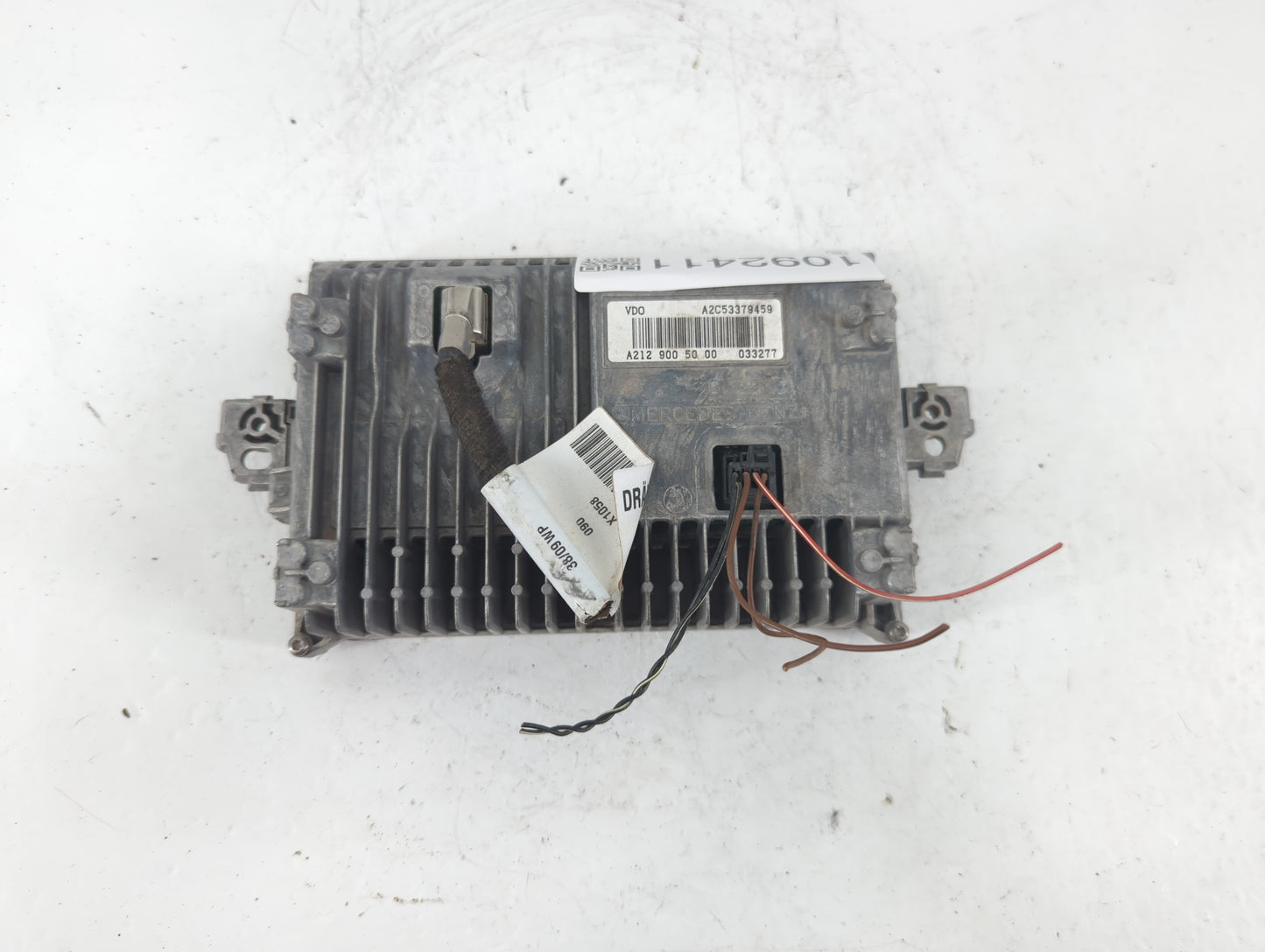 2010-2011 Mercedes-benz E350 Information Display Screen - Oemusedautoparts1.com