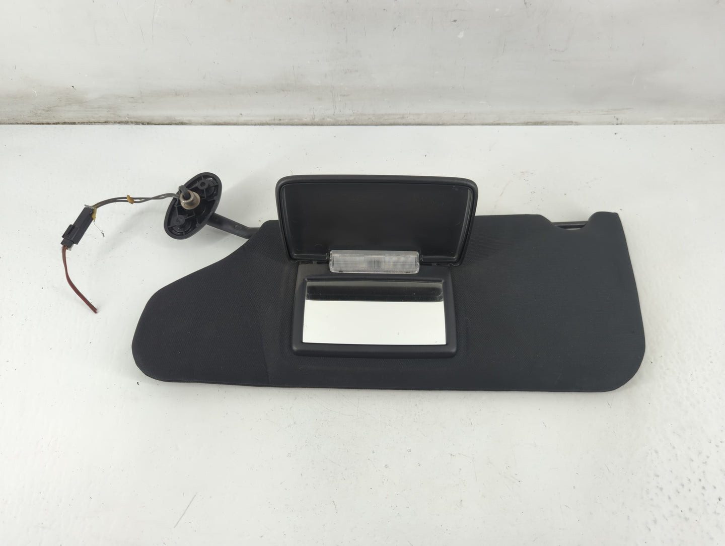 2011-2014 Dodge Avenger Sun Visor Shade Replacement Driver Left Mirror Fits Fits 2011 2012 2013 2014 OEM Used Auto Parts - Oemusedautoparts1.com