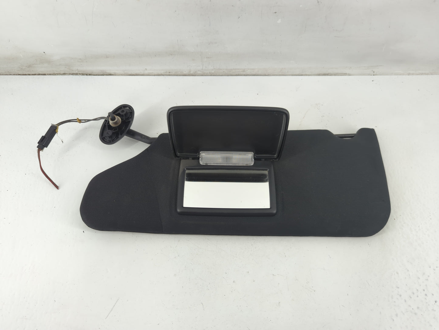2011-2014 Dodge Avenger Sun Visor Shade Replacement Driver Left Mirror Fits Fits 2011 2012 2013 2014 OEM Used Auto Parts - Oemusedautoparts1.com