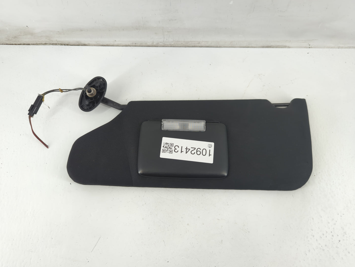 2011-2014 Dodge Avenger Sun Visor Shade Replacement Driver Left Mirror Fits Fits 2011 2012 2013 2014 OEM Used Auto Parts - Oemusedautoparts1.com