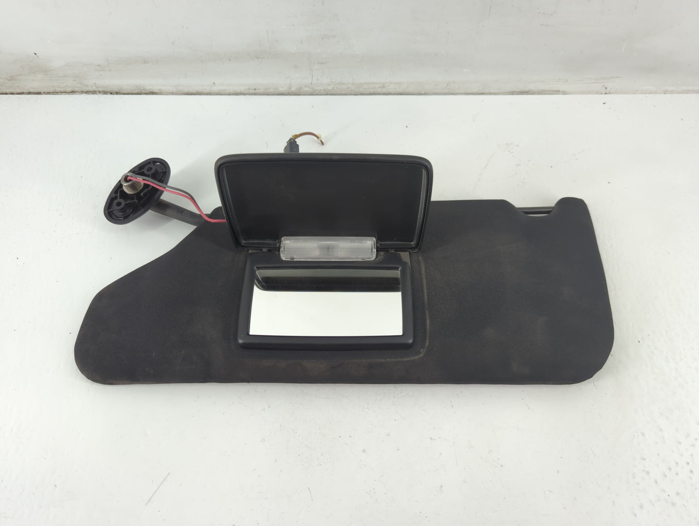 2011-2014 Dodge Avenger Sun Visor Shade Replacement Driver Left Mirror Fits Fits 2011 2012 2013 2014 OEM Used Auto Parts - Oemusedautoparts1.com