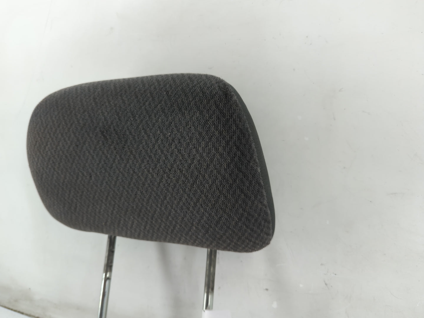 2004 Dodge Caravan Headrest Head Rest Front Driver Passenger Seat Fits OEM Used Auto Parts - Oemusedautoparts1.com