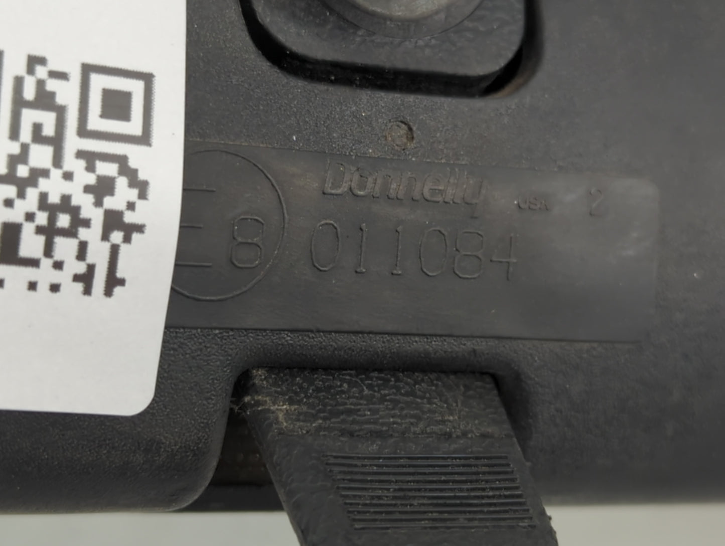 2007 Mercury Mariner Interior Rear View Mirror Replacement OEM P/N:E8011084 Fits OEM Used Auto Parts