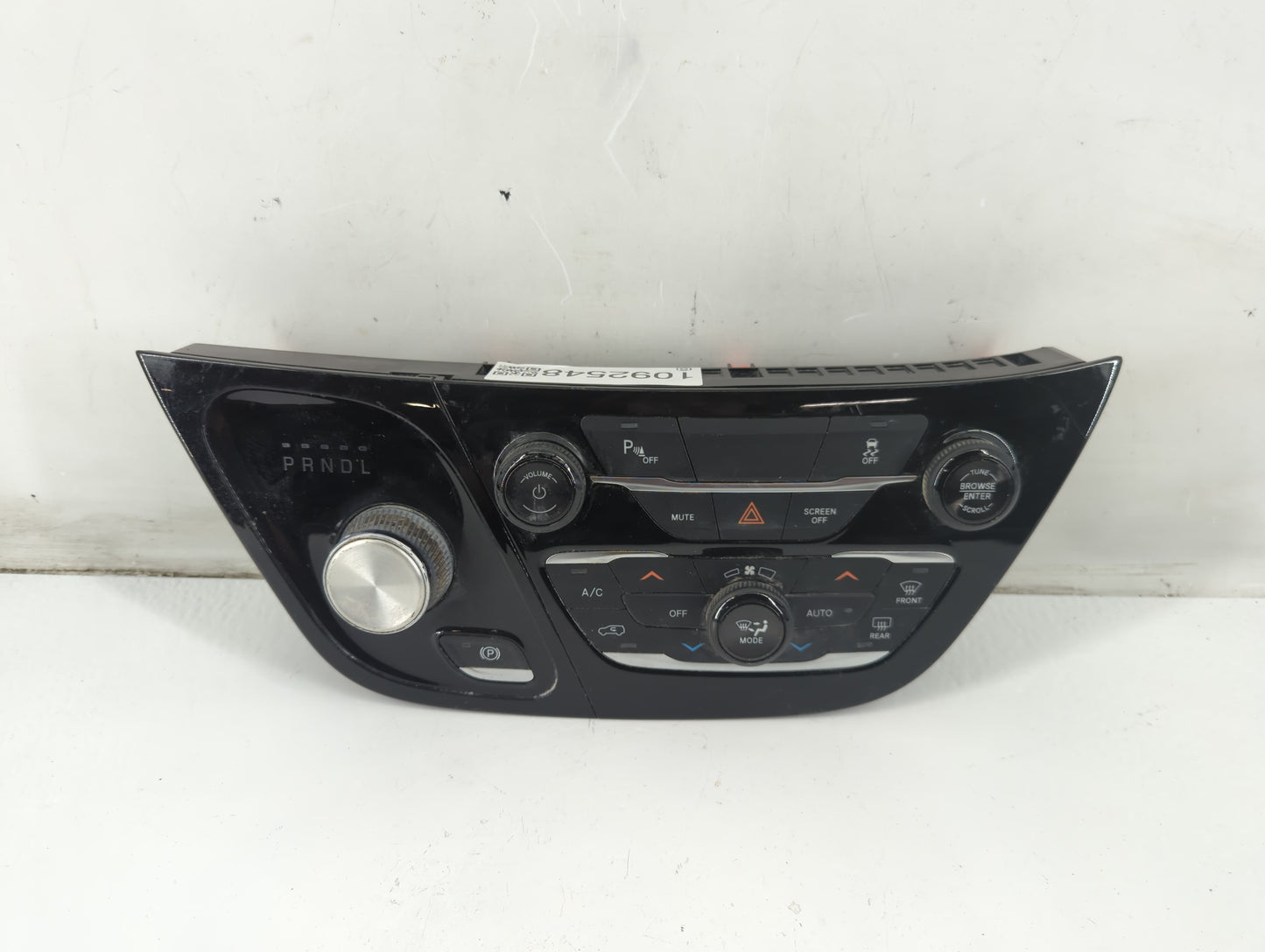 2018-2020 Chrysler Pacifica Climate Control Module Temperature AC/Heater Replacement P/N:P6EV301X8AB Fits Fits 2018 2019 2020 OEM Used Auto Parts