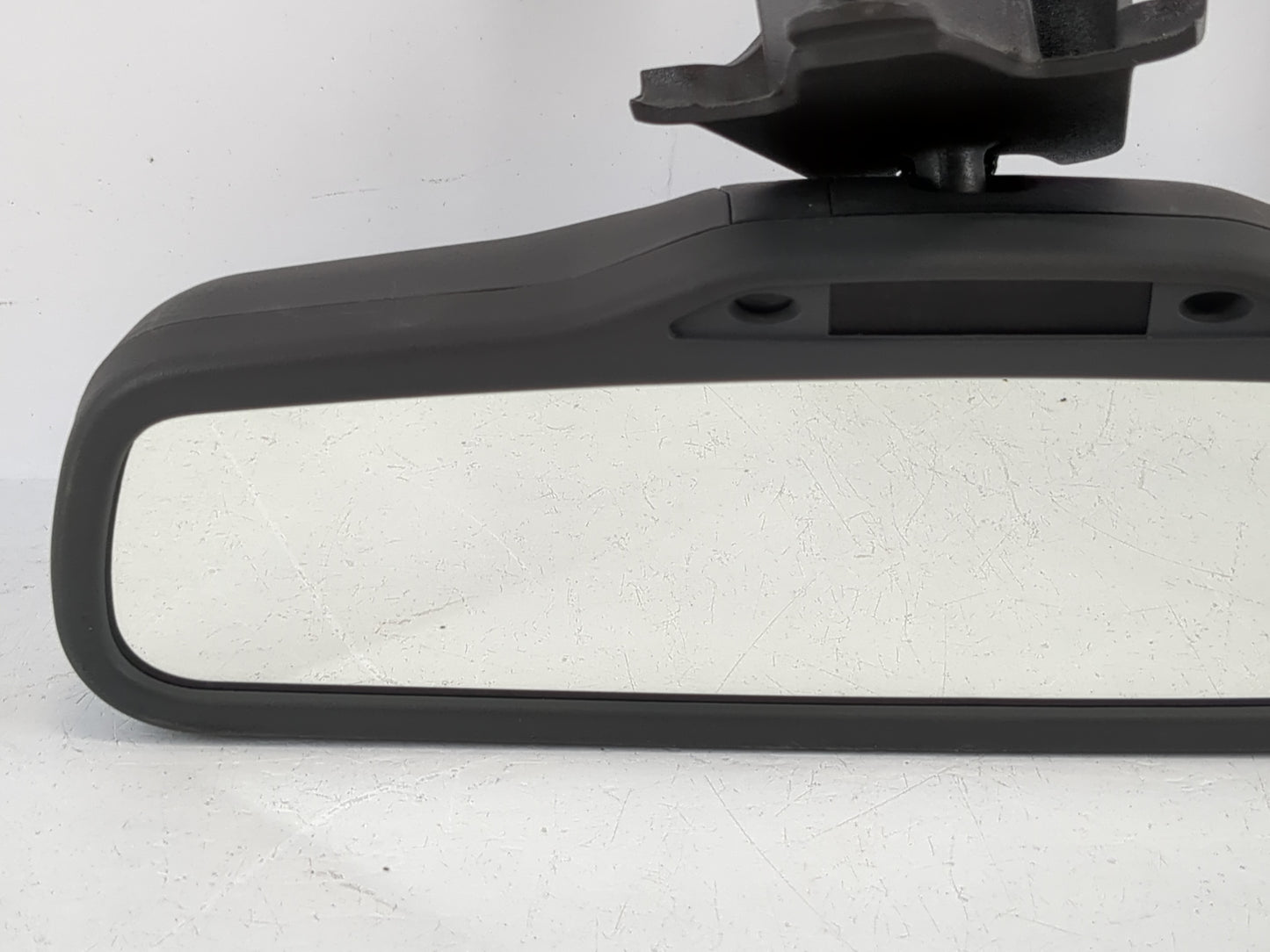 2005-2006 Volvo S60 Interior Rear View Mirror Replacement OEM P/N:E11015468 Fits Fits 2005 2006 OEM Used Auto Parts