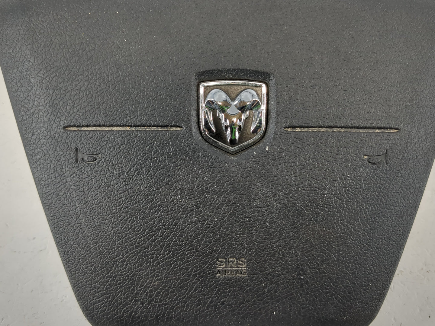 2007-2009 Dodge Caliber Air Bag Driver Left Steering Wheel Mounted Fits Fits 2007 2008 2009 OEM Used Auto Parts - Oemusedautoparts1.com