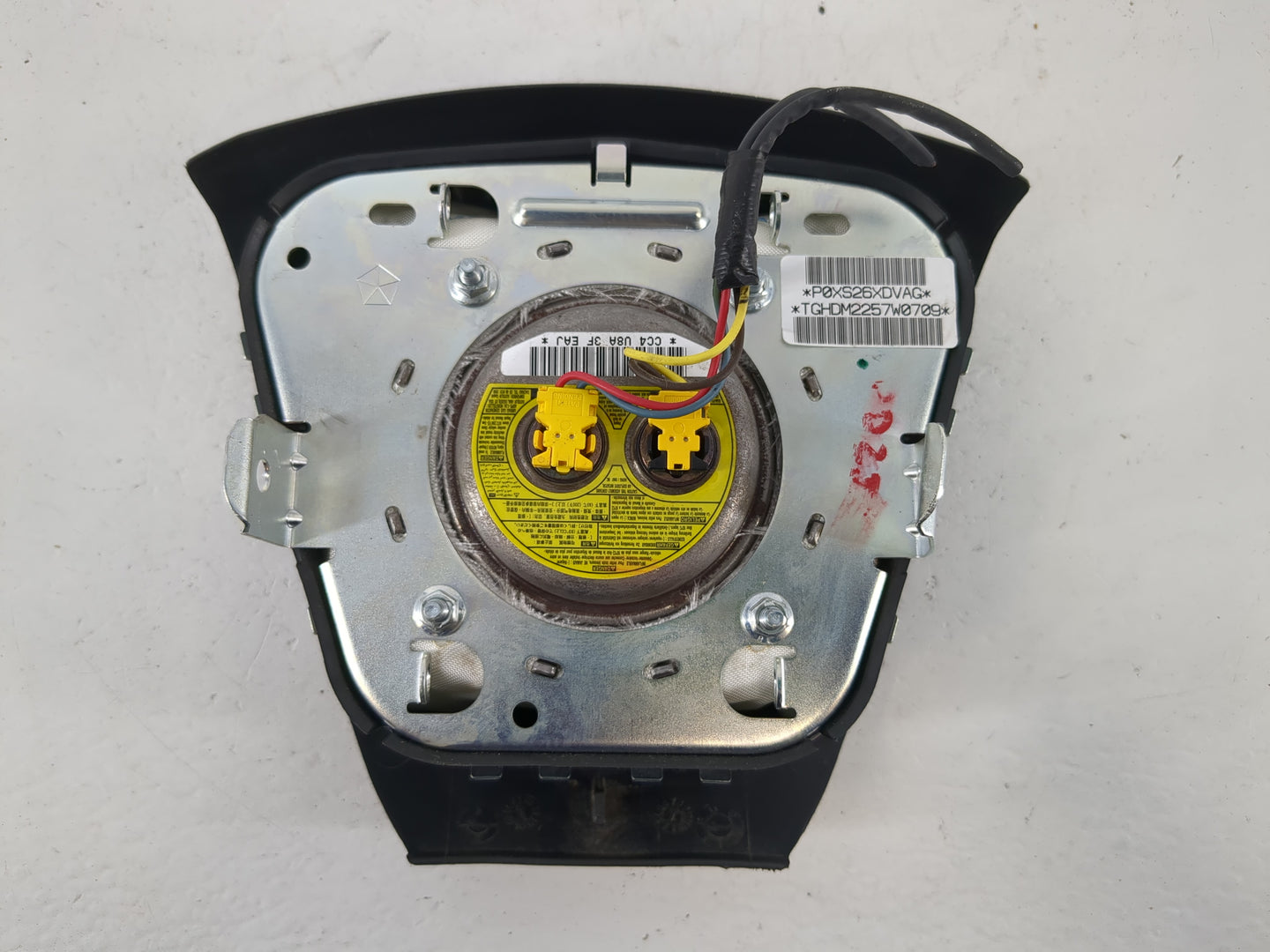 2007-2009 Dodge Caliber Air Bag Driver Left Steering Wheel Mounted Fits Fits 2007 2008 2009 OEM Used Auto Parts - Oemusedautoparts1.com