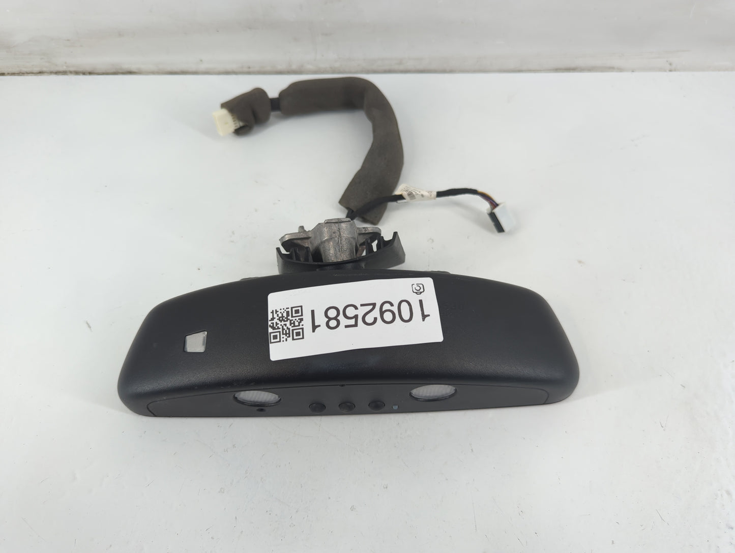 2010-2015 Mercedes-Benz C250 Interior Rear View Mirror Replacement OEM P/N:E11026530 Fits OEM Used Auto Parts - Oemusedautoparts1.com