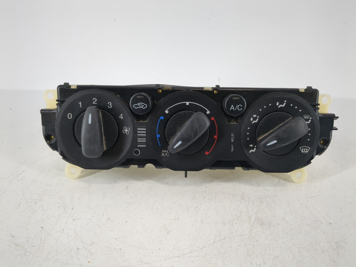 2013-2014 Ford Focus Climate Control Module Temperature AC/Heater Replacement P/N:CM5T-19980-AE Fits Fits 2013 2014 OEM Used Auto Parts - Oemusedautoparts1.com