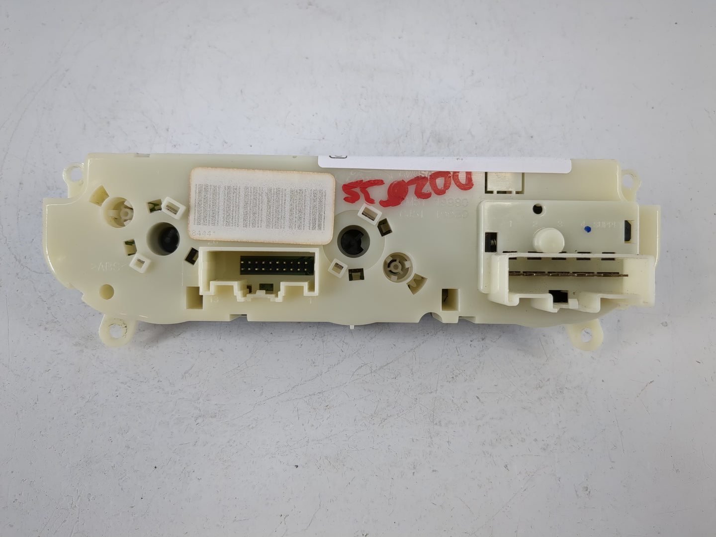 2013-2014 Ford Focus Climate Control Module Temperature AC/Heater Replacement P/N:CM5T-19980-AE Fits Fits 2013 2014 OEM Used Auto Parts - Oemusedautoparts1.com