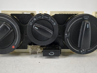 1998-2005 Volkswagen Passat Climate Control Module Temperature AC/Heater Replacement P/N:1J0 820 045 F Fits OEM Used Auto Parts