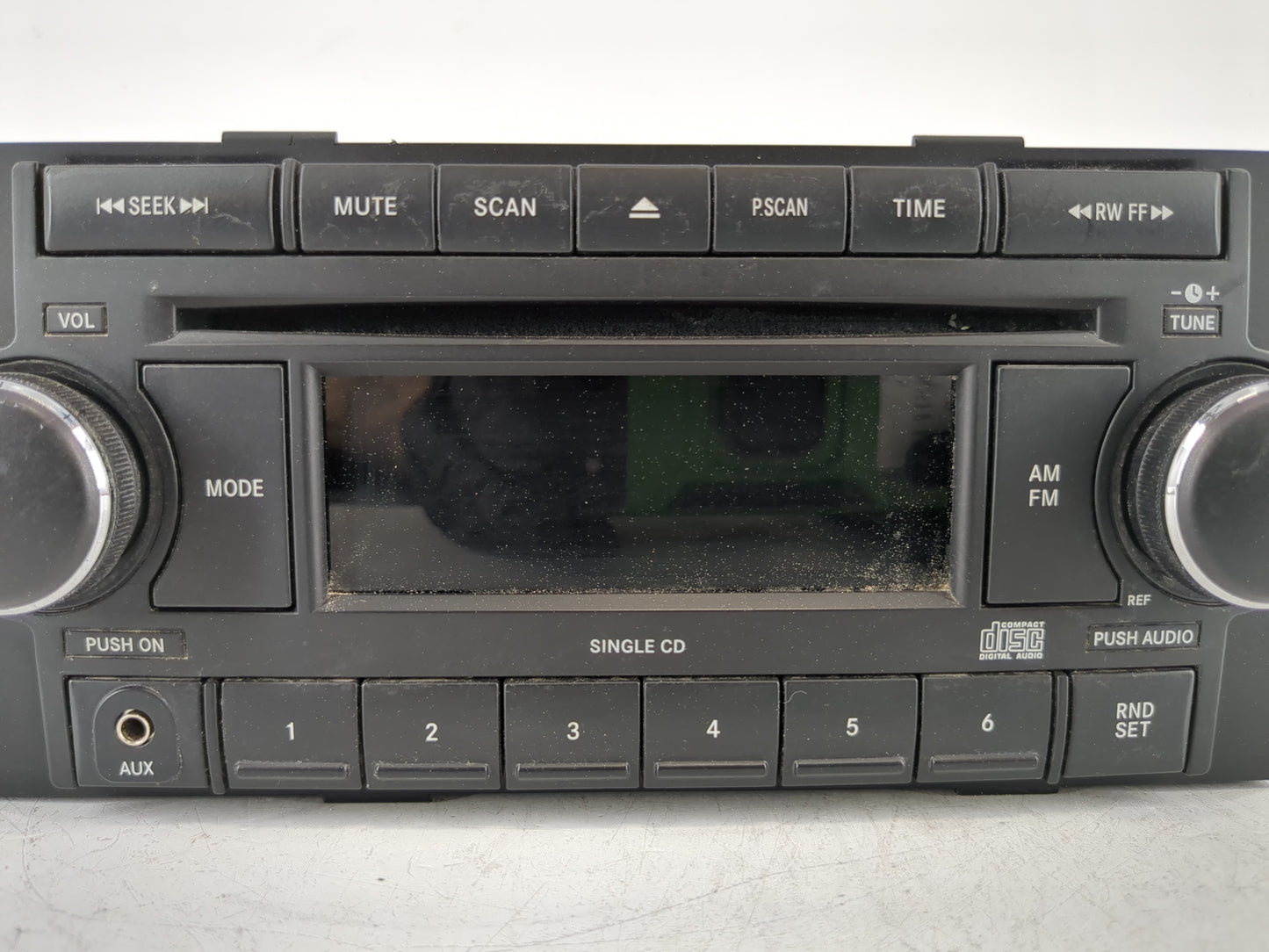 2008-2009 Dodge Caliber Radio AM FM Cd Player Receiver Replacement P/N:P05064171AK Fits Fits 2007 2008 2009 OEM Used Auto Parts - Oemusedautoparts1.com