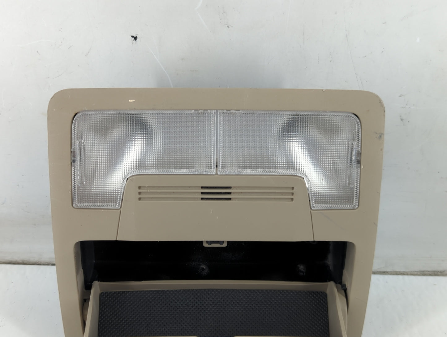 2014 Toyota Camry Overhead Roof Console - Oemusedautoparts1.com
