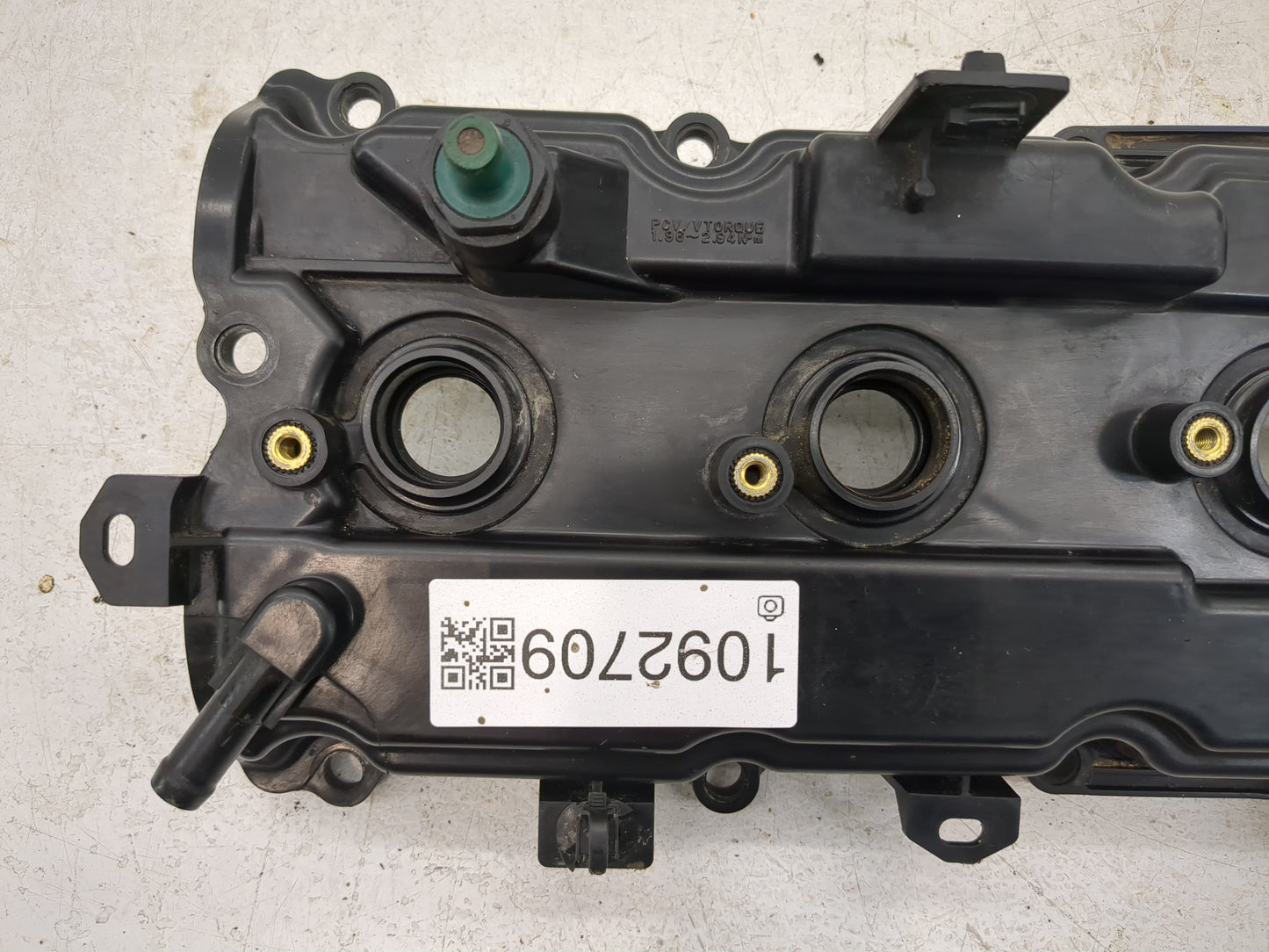 2010 Nissan Maxima Driver Left Cylinder Head Valve Cover P/N:Y2136-011 Fits OEM Used Auto Parts - Oemusedautoparts1.com