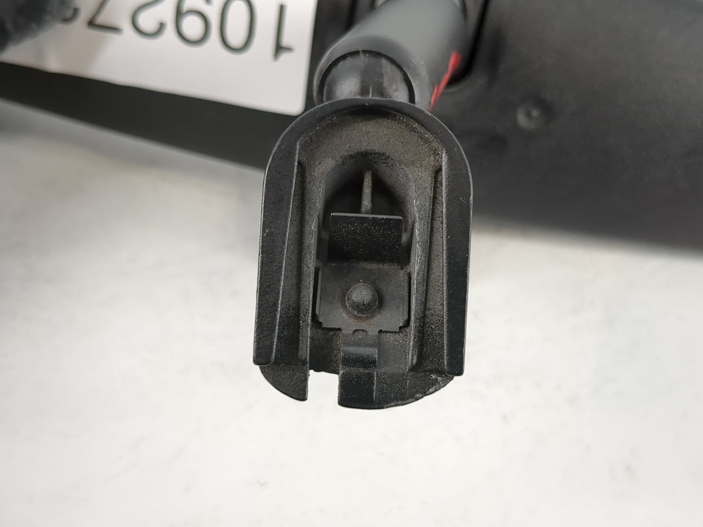 2001-2010 Toyota Highlander Interior Rear View Mirror Replacement OEM P/N:E8011681 Fits OEM Used Auto Parts