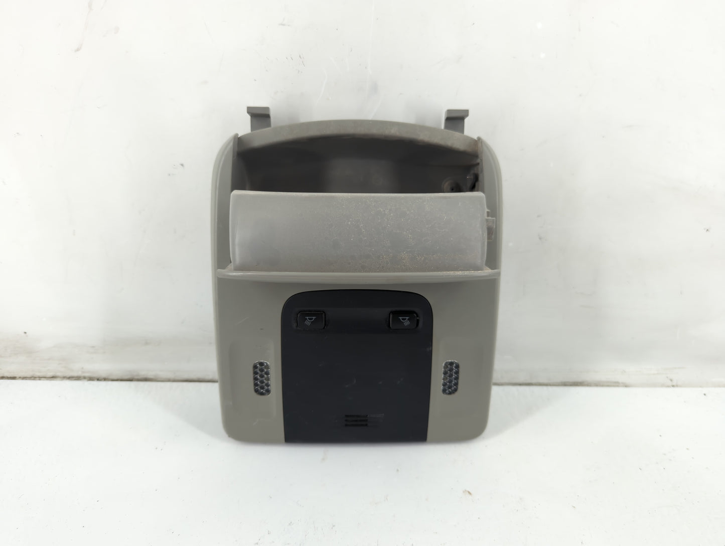 2018 Toyota Camry Overhead Roof Console - Oemusedautoparts1.com