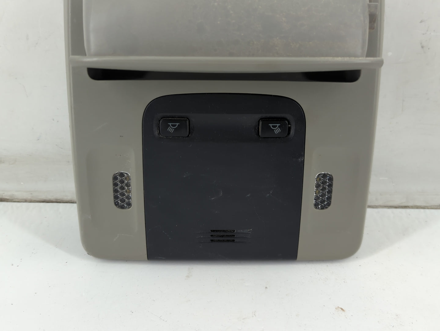 2018 Toyota Camry Overhead Roof Console - Oemusedautoparts1.com