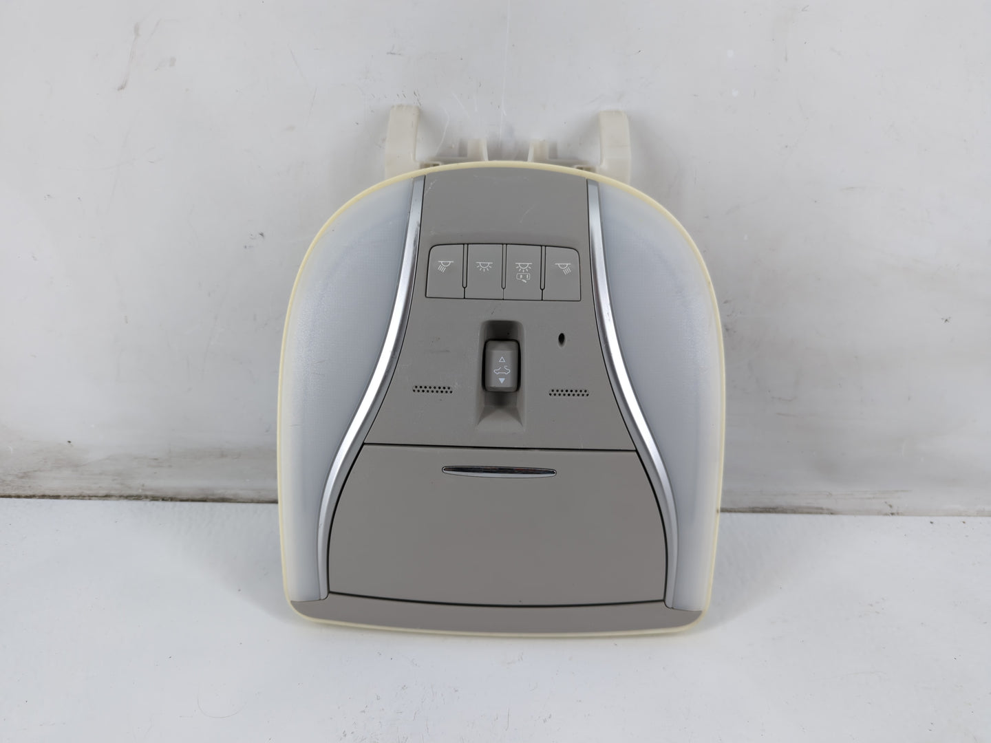 2018 Infiniti Qx60 Overhead Roof Console - Oemusedautoparts1.com