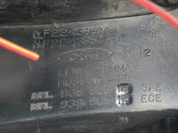 1999-2003 Ford Windstar Tail Light Assembly Passenger Right OEM P/N:YF22-13B504-B YF22-13B504-A Fits Fits 1999 2000 2001 2002 2003 OEM Used Auto Parts