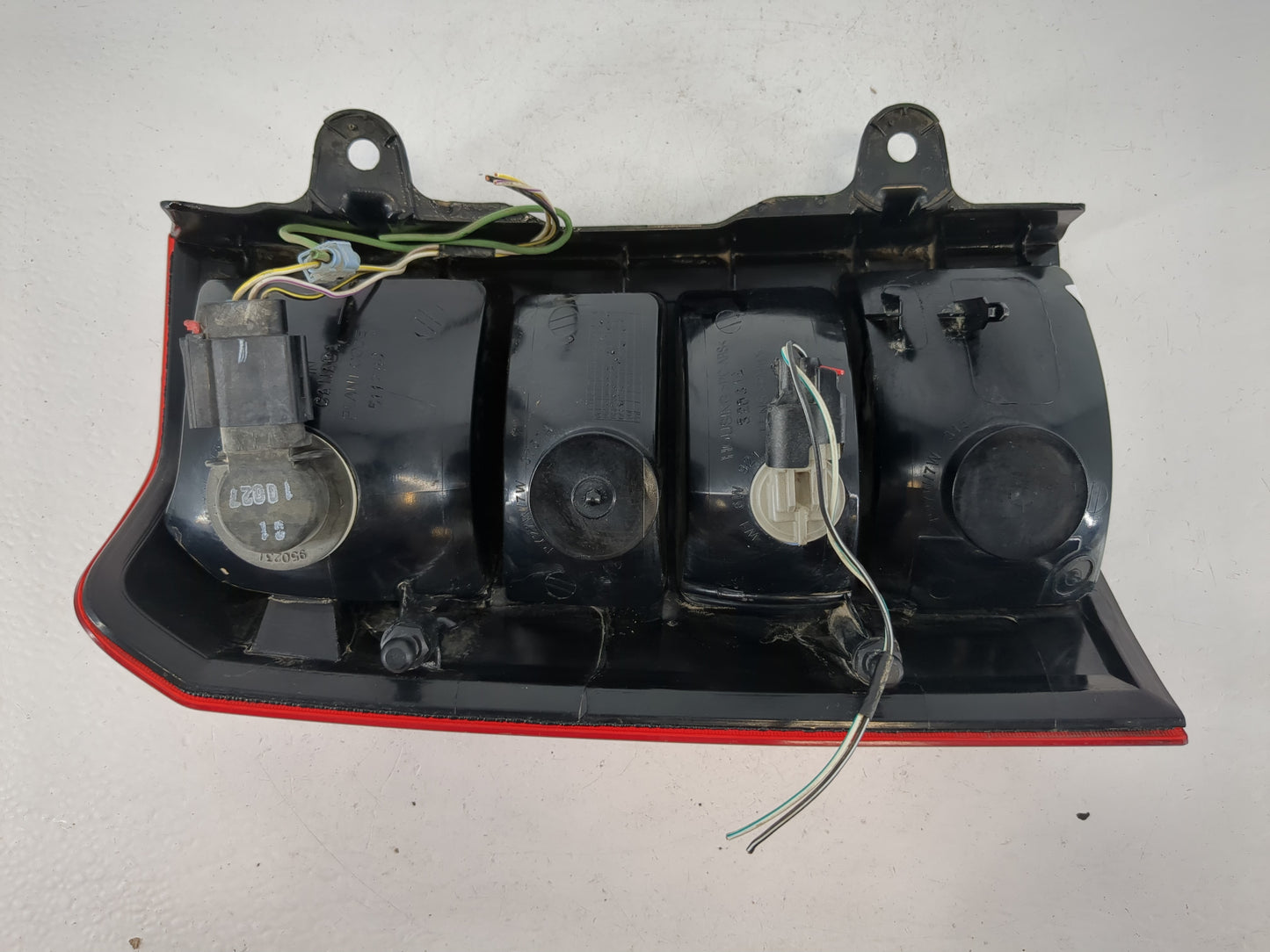 2008-2017 Jeep Patriot Tail Light Assembly Passenger Right OEM P/N:320342 Fits OEM Used Auto Parts - Oemusedautoparts1.com