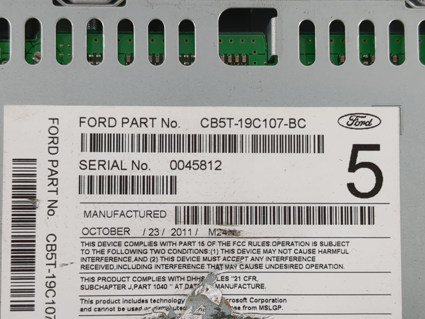 2012 Ford Explorer Radio AM FM Cd Player Receiver Replacement P/N:CB5T-19C107-BC CB5T-19C107-CC Fits OEM Used Auto Parts - Oemusedautoparts1.com