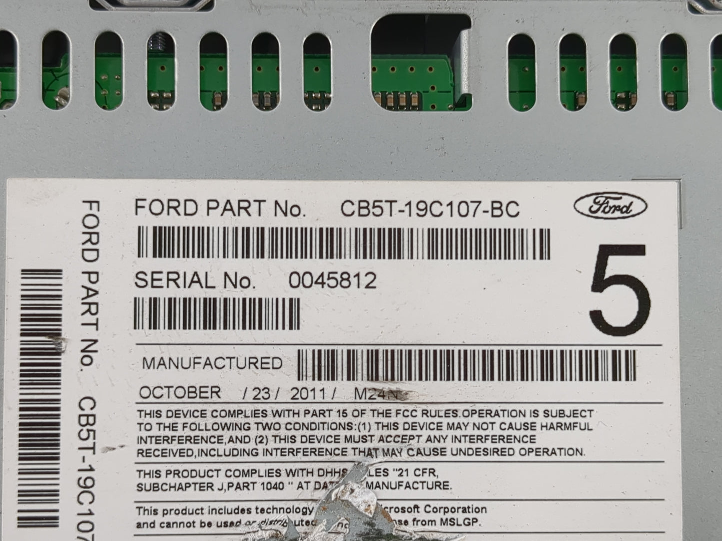 2012 Ford Explorer Radio AM FM Cd Player Receiver Replacement P/N:CB5T-19C107-BC CB5T-19C107-CC Fits OEM Used Auto Parts - Oemusedautoparts1.com