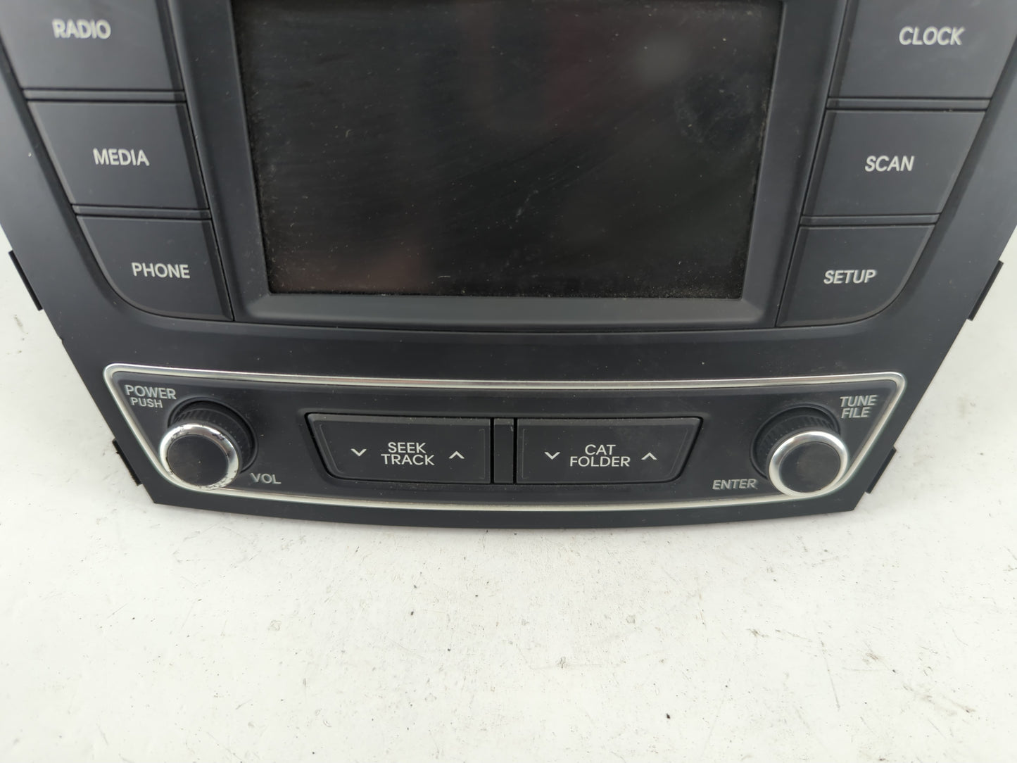 2017-2018 Hyundai Santa Fe Radio AM FM Cd Player Receiver Replacement P/N:96180-4Z6004X Fits Fits 2017 2018 OEM Used Auto Parts - Oemusedautoparts1.com