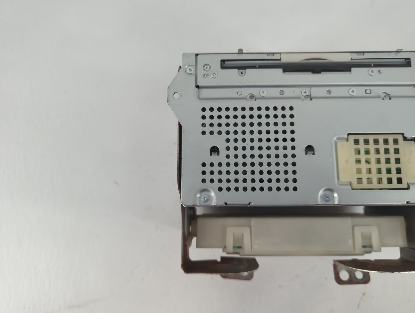 2013 Nissan Maxima Radio AM FM Cd Player Receiver Replacement P/N:27760 ZY80A 28185 9DA0A Fits Fits 2012 OEM Used Auto Parts - Oemusedautoparts1.com