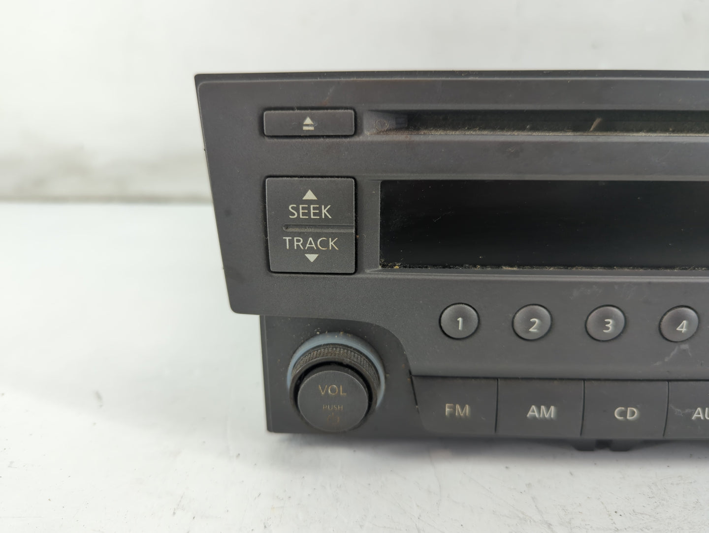 2013-2014 Nissan Sentra Radio AM FM Cd Player Receiver Replacement P/N:28185 3RA2A Fits Fits 2013 2014 OEM Used Auto Parts - Oemusedautoparts1.com