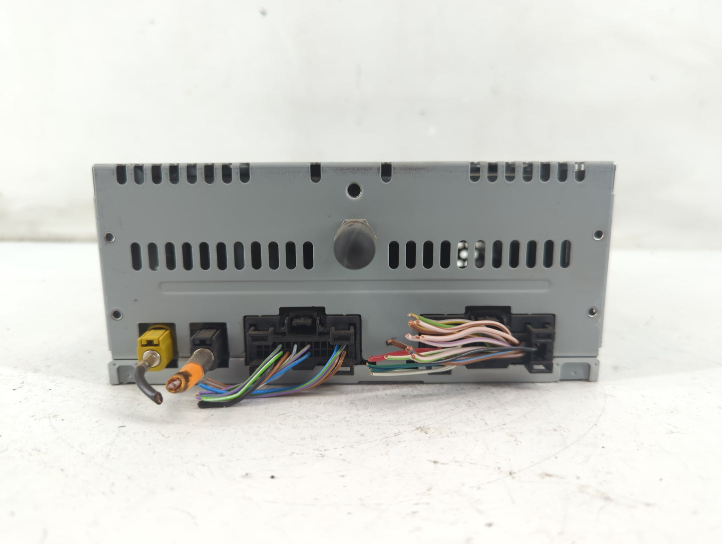 2017-2018 Ford F-150 Radio AM FM Cd Player Receiver Replacement P/N:JL3T-19C107-BA Fits Fits 2017 2018 OEM Used Auto Parts - Oemusedautoparts1.com