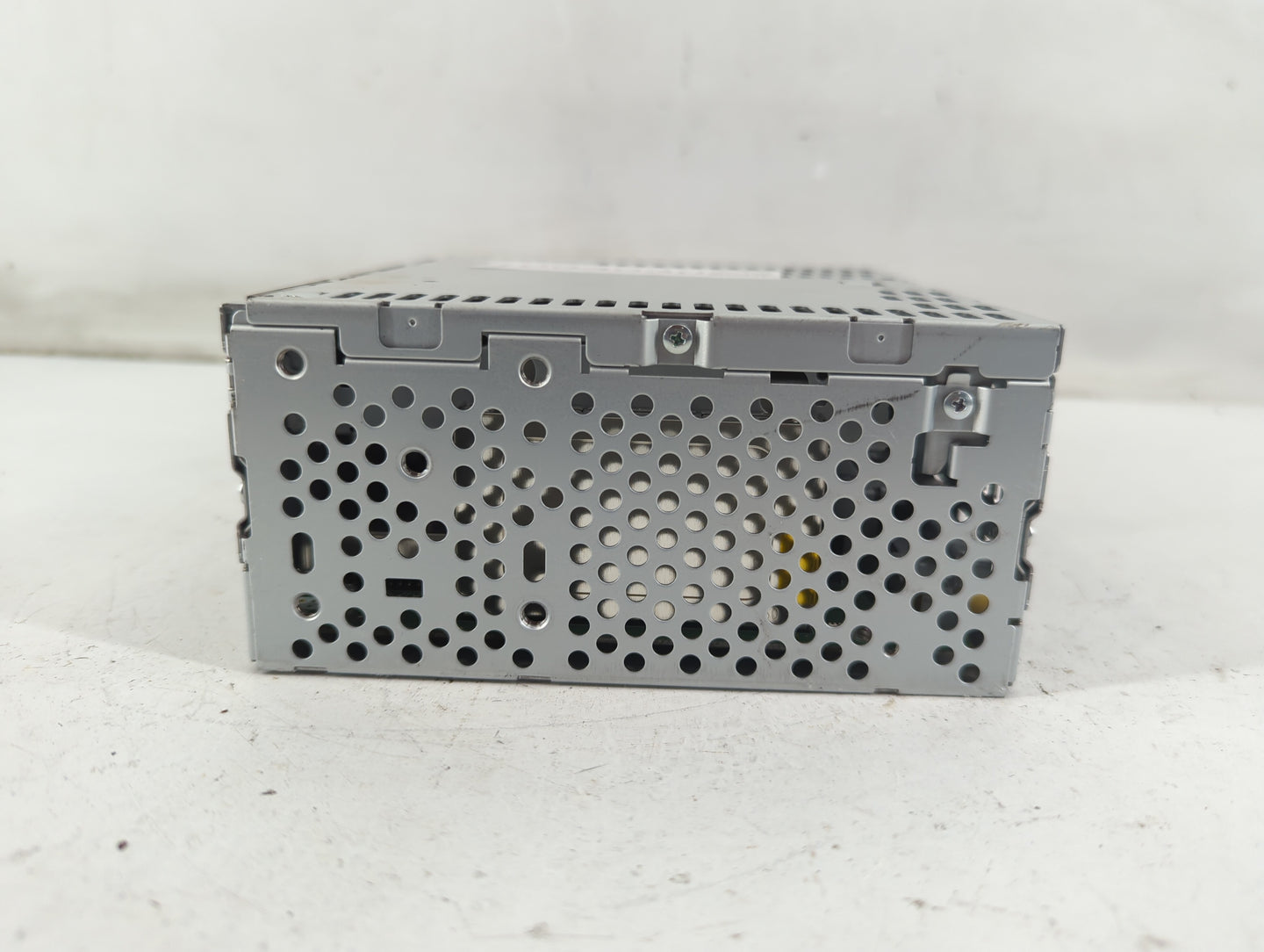 2013 Lincoln Mkx Radio AM FM Cd Player Receiver Replacement P/N:DT4T-19C107-CA Fits OEM Used Auto Parts - Oemusedautoparts1.com
