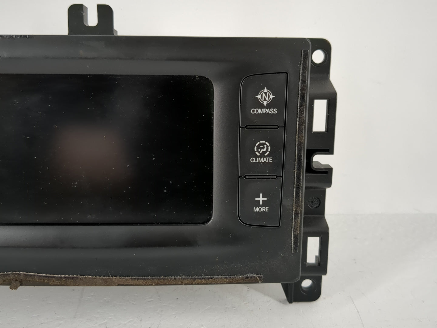 2016 Jeep Cherokee Radio AM FM Cd Player Receiver Replacement P/N:P68237070AD P68237070AC Fits OEM Used Auto Parts - Oemusedautoparts1.com